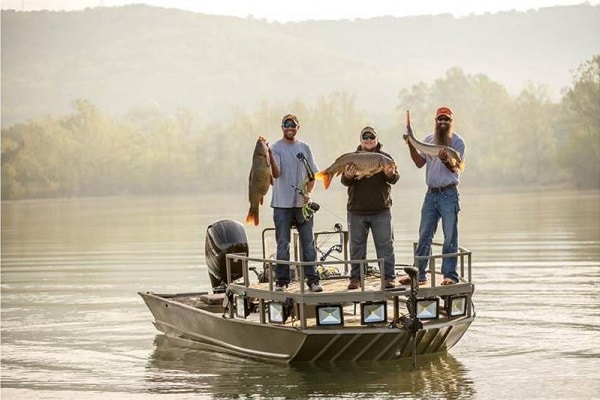 2016 Tracker GRIZZLY®2072 MVX Sportsman