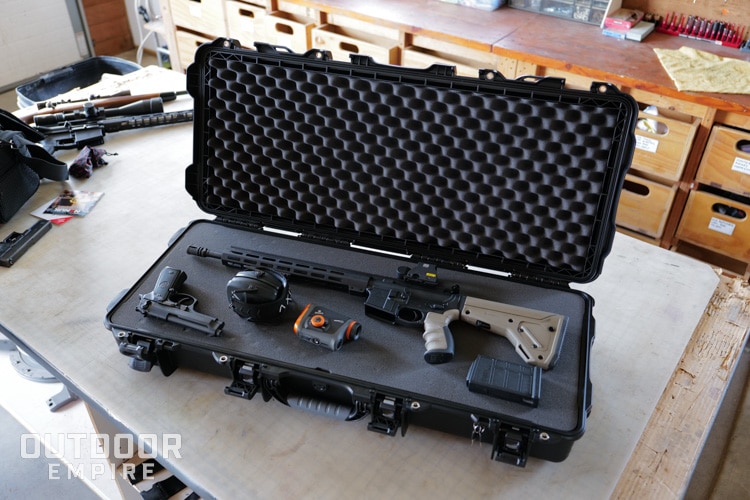 Nanuk 985 AR15案件开放步枪，手枪和配件