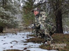 hunter wearing Pnuma Camo during snow