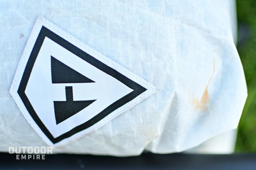 染色白色Hyperlite连接